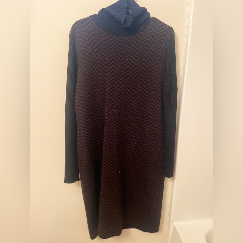 Nina Leonard Black Ribbed Dress